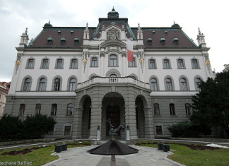 PROTI LEGALIZACIJI PREKARNOSTI V VISOKEM ŠOLSTVU!